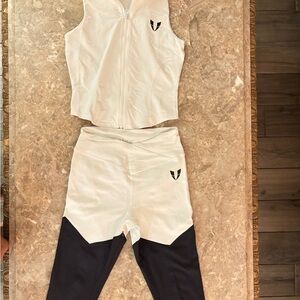 Firm ABS White and Black Women's Active Zip Tank & Legging Set